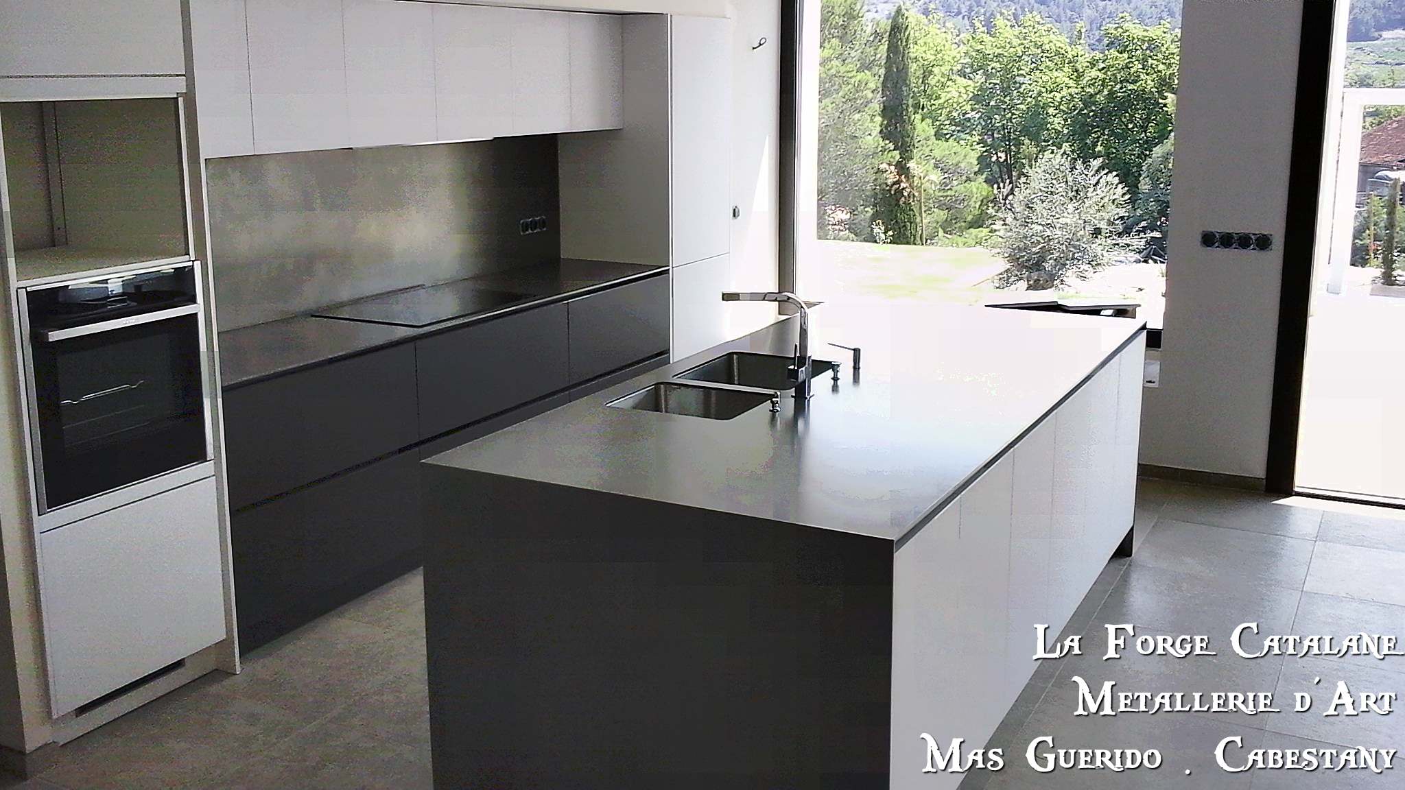 plan de travail cuisine 3 fer Forge Catalane Cabestany.jpg